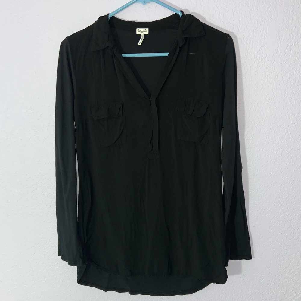 Splendid pull over V-neck top S long sleeve black